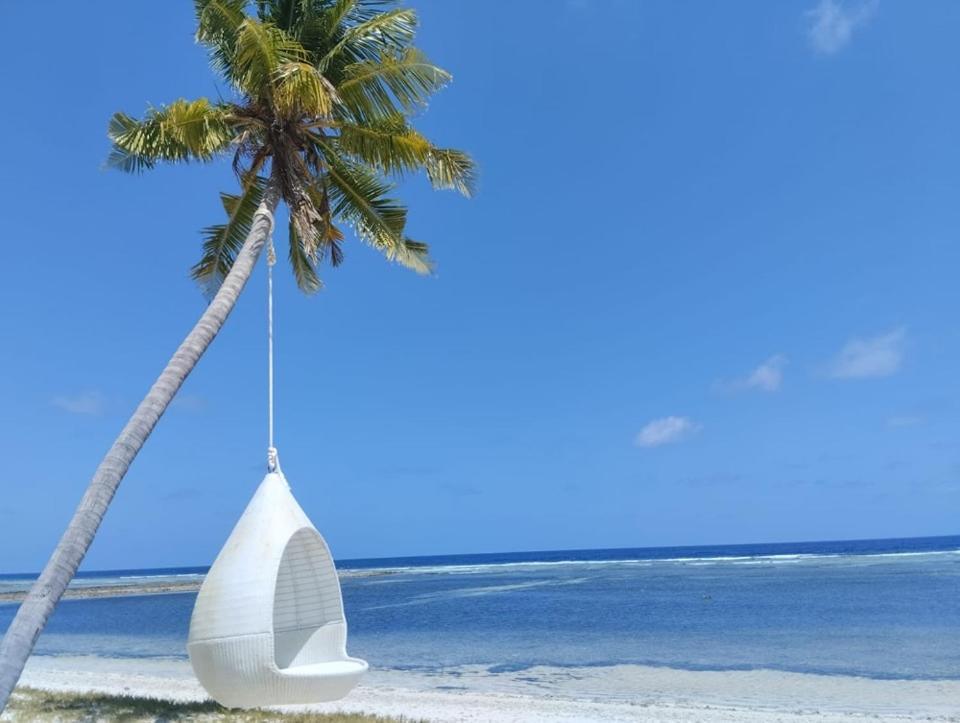 Charming Holiday Lodge- Addu Atoll Meedhoo, Maldives Екстериор снимка