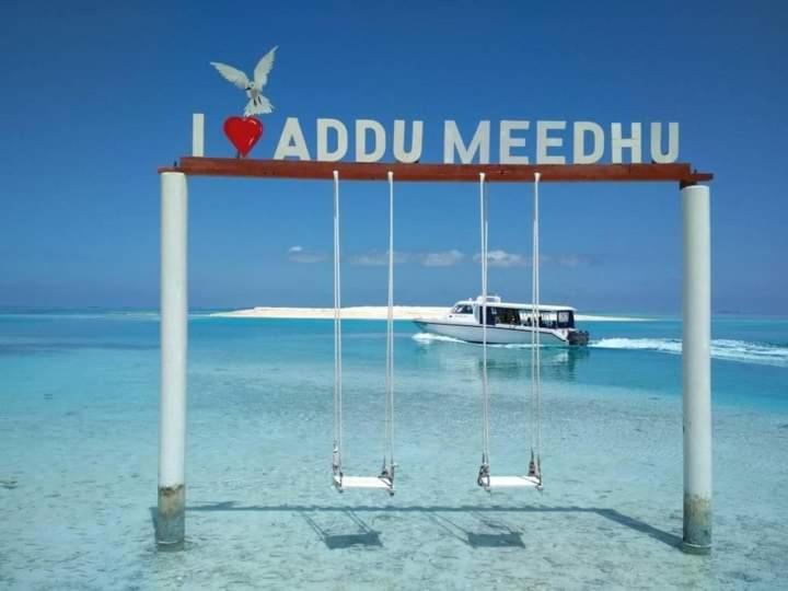 Charming Holiday Lodge- Addu Atoll Meedhoo, Maldives Екстериор снимка