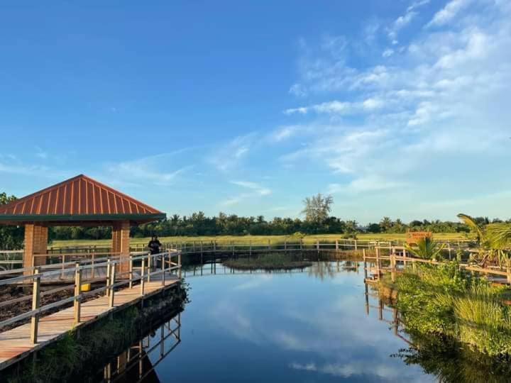 Charming Holiday Lodge- Addu Atoll Meedhoo, Maldives Екстериор снимка