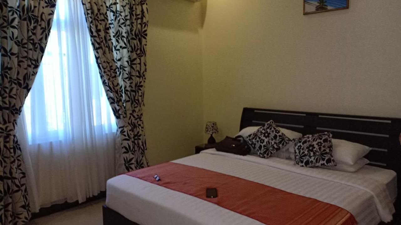 Charming Holiday Lodge- Addu Atoll Meedhoo, Maldives Екстериор снимка