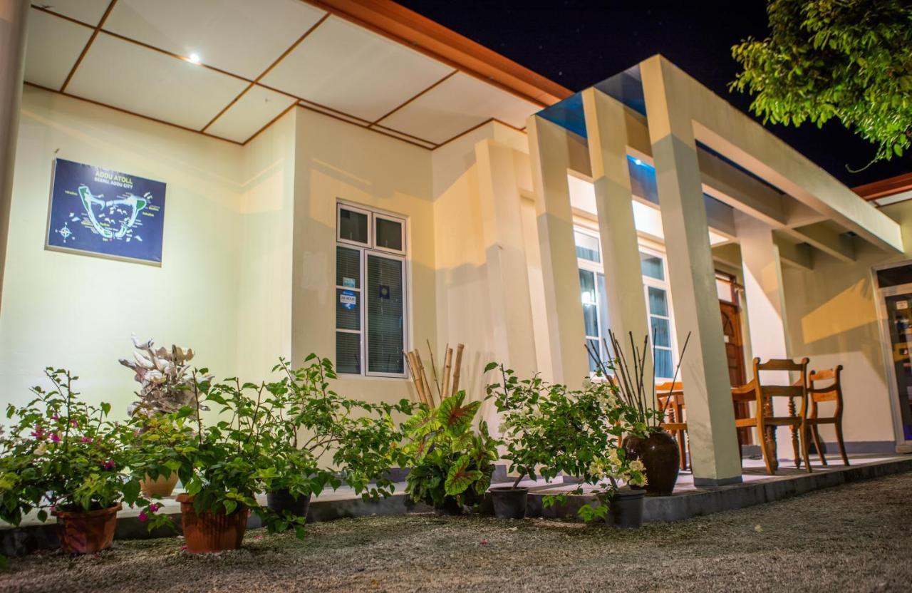 Charming Holiday Lodge- Addu Atoll Meedhoo, Maldives Екстериор снимка