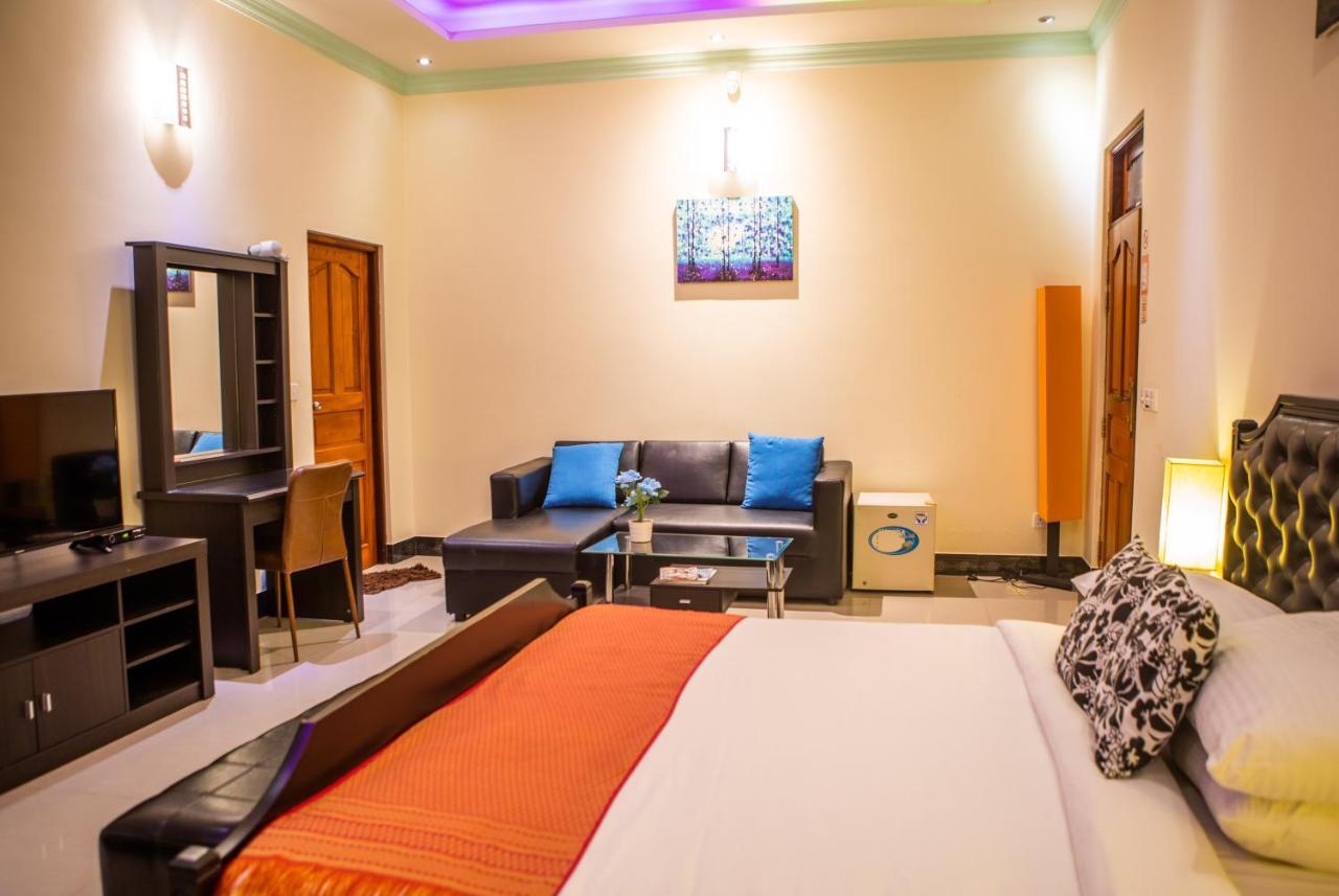 Charming Holiday Lodge- Addu Atoll Meedhoo, Maldives Екстериор снимка